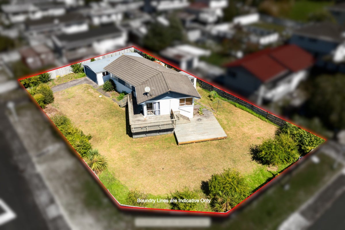 2 Longreach Drive, Sunnyvale, Waitakere City, Auckland - Carousel 2