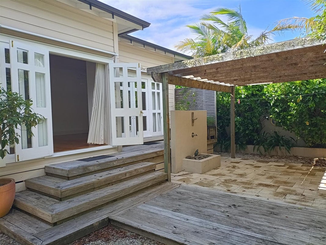 18 Seymour Avenue, The Brook, Nelson - Carousel 2