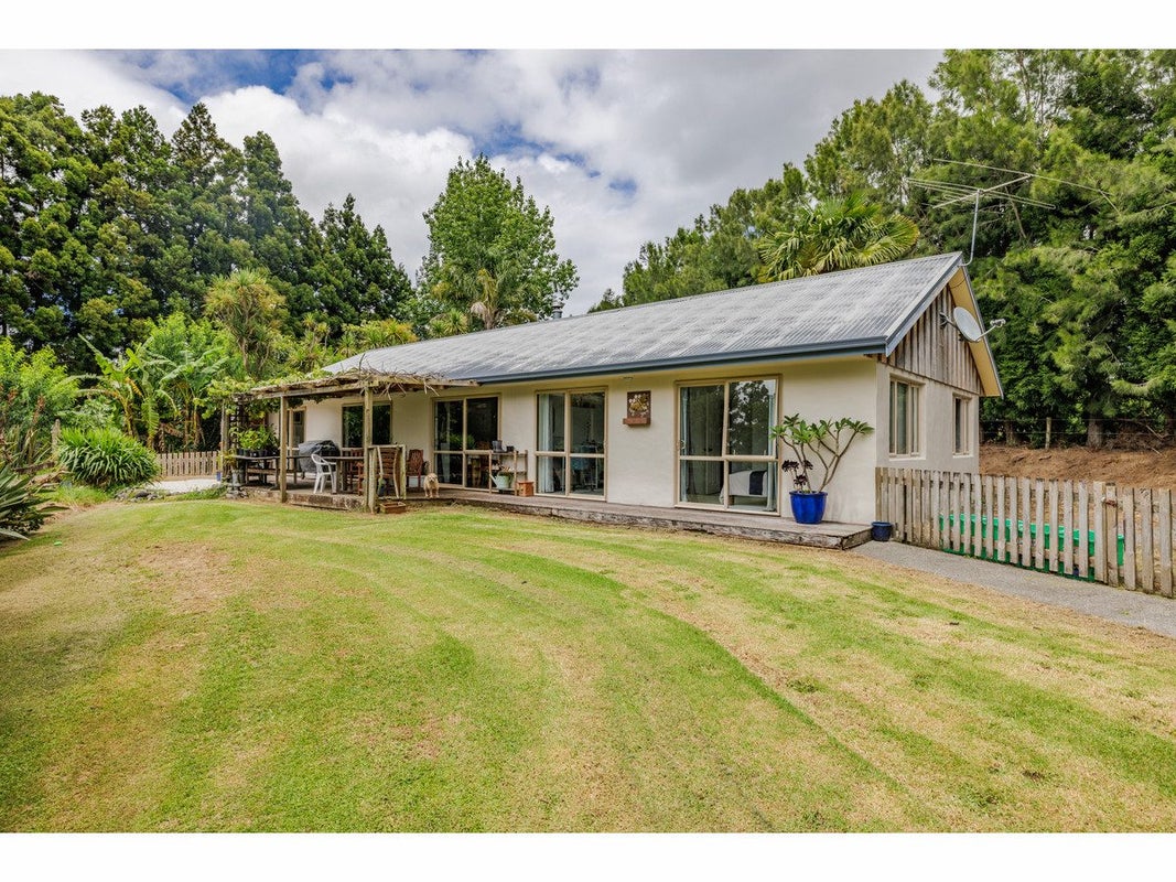 216 Puketotara Road, Waipapa, Kerikeri - Carousel 1