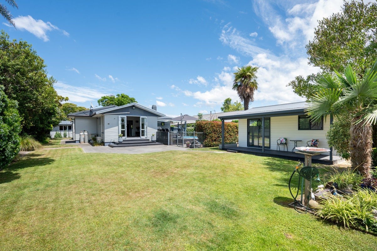 12A Osier Road, Greenmeadows, Napier - Carousel 1