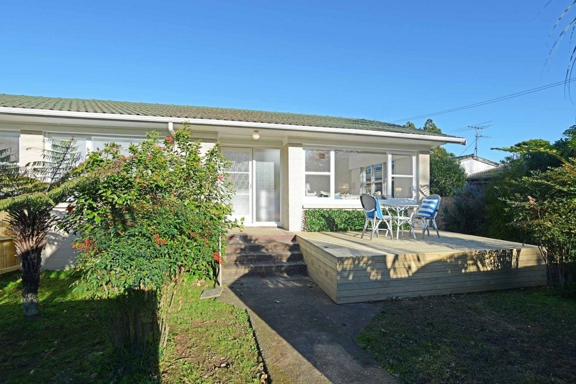 1/26 Wolsley Avenue, Milford, Auckland - Carousel 1