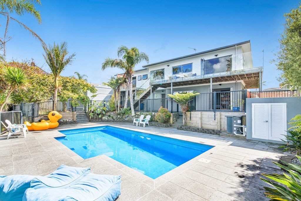 25 Firth Road, Torbay, Auckland - Carousel 2