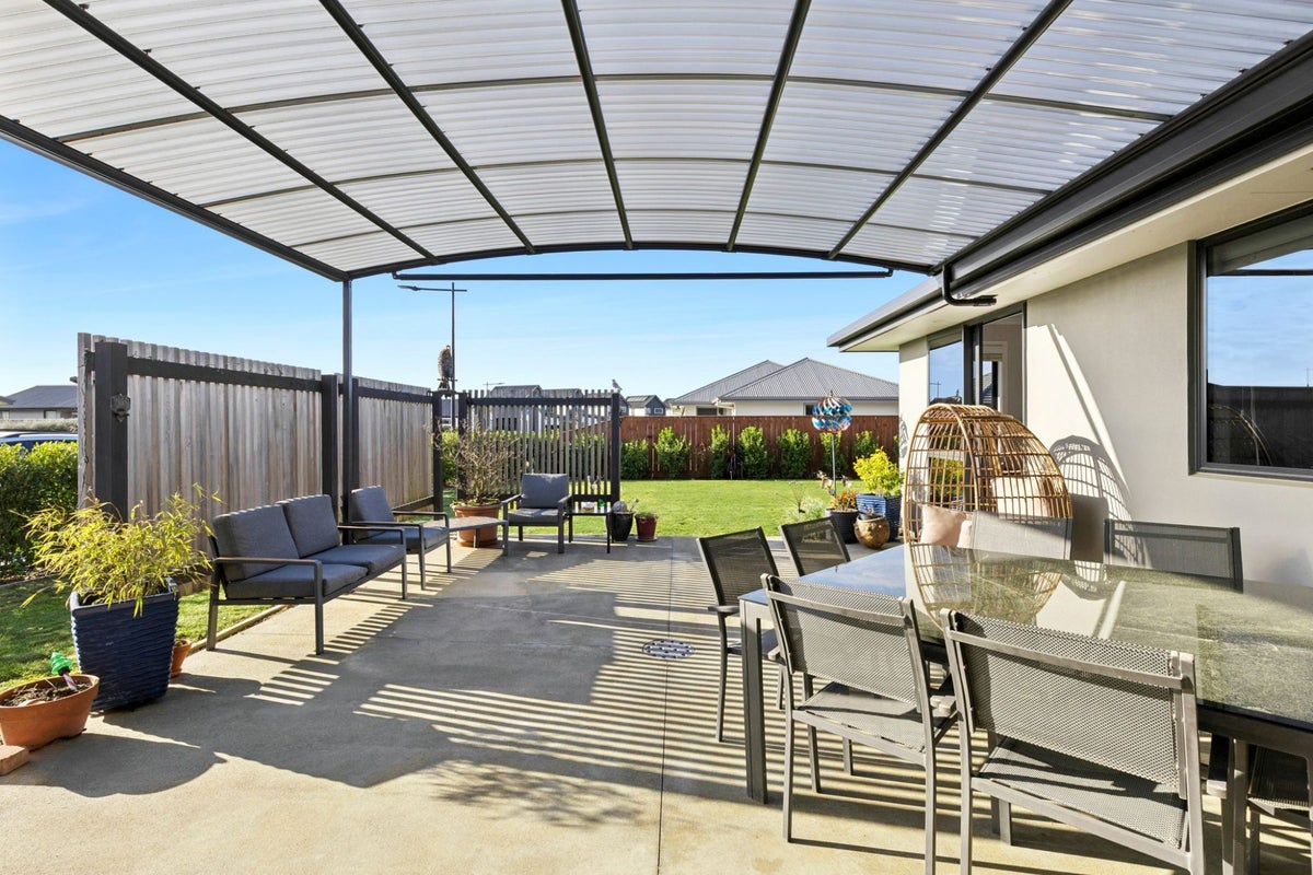 31 Kahikatea Way, Appleby, Richmond - Carousel 1