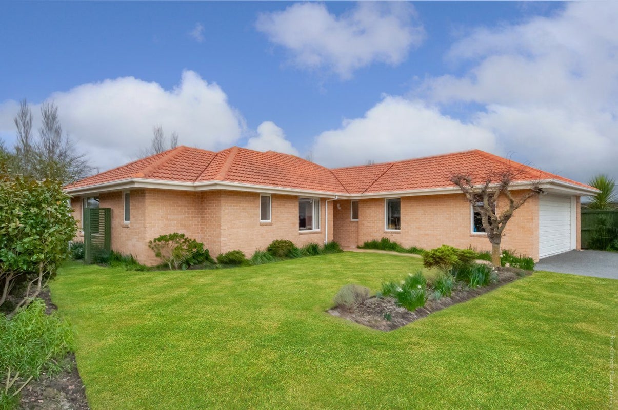 10 Redfern Street, Northwood, Christchurch - Carousel 2