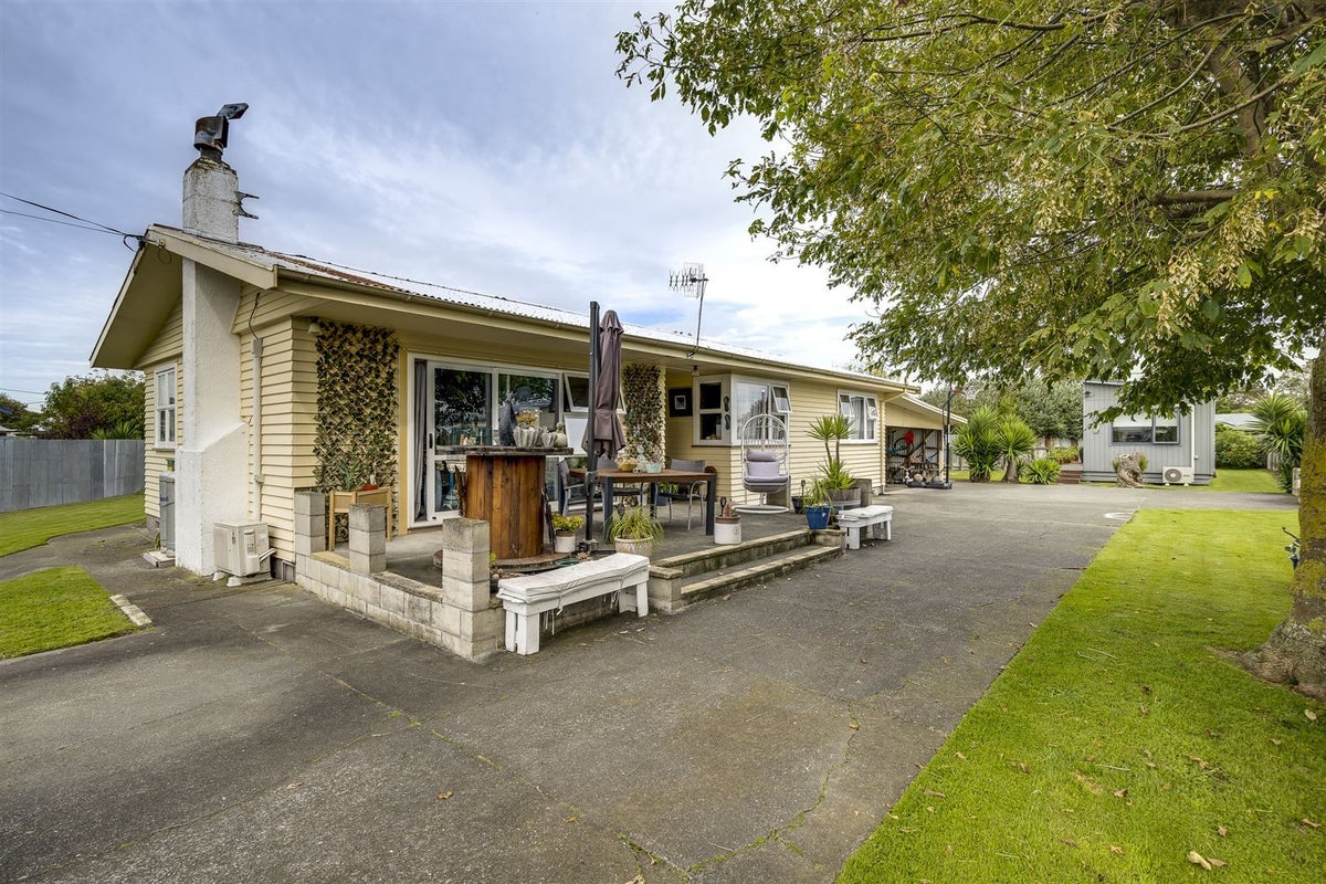 85 Geddis Avenue, Maraenui, Napier - Carousel 1