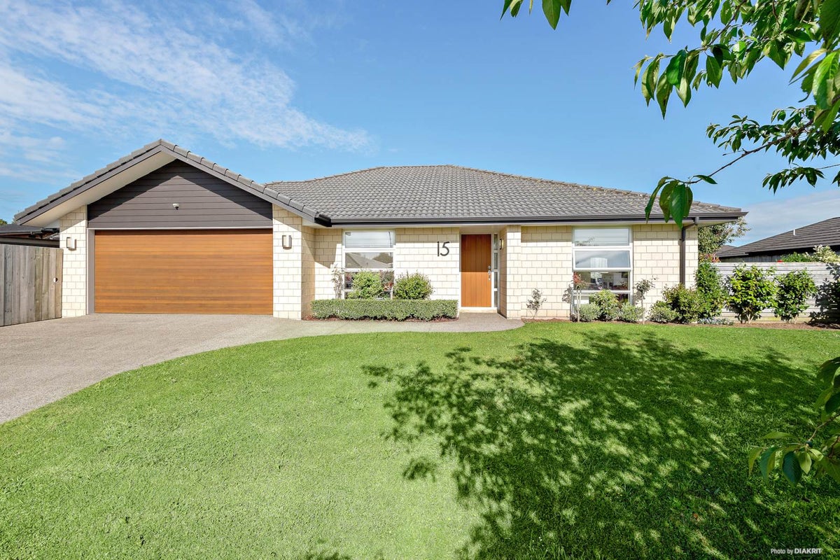 15 Fletcher Lane, Patumahoe, Pukekohe - Carousel 1