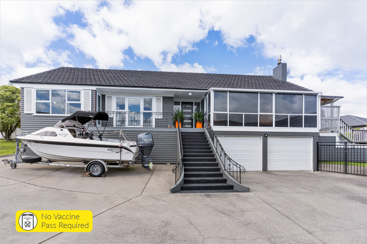 81 Bradbury Road, Botany Downs, Auckland - Carousel 2