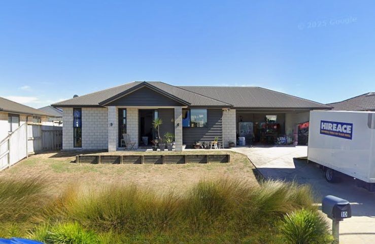 10 Kawariki Drive, Baverstock, Hamilton - Carousel 1