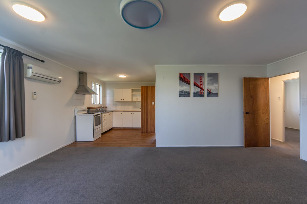 76D Bandon Street, Frankton, Hamilton - Carousel 1