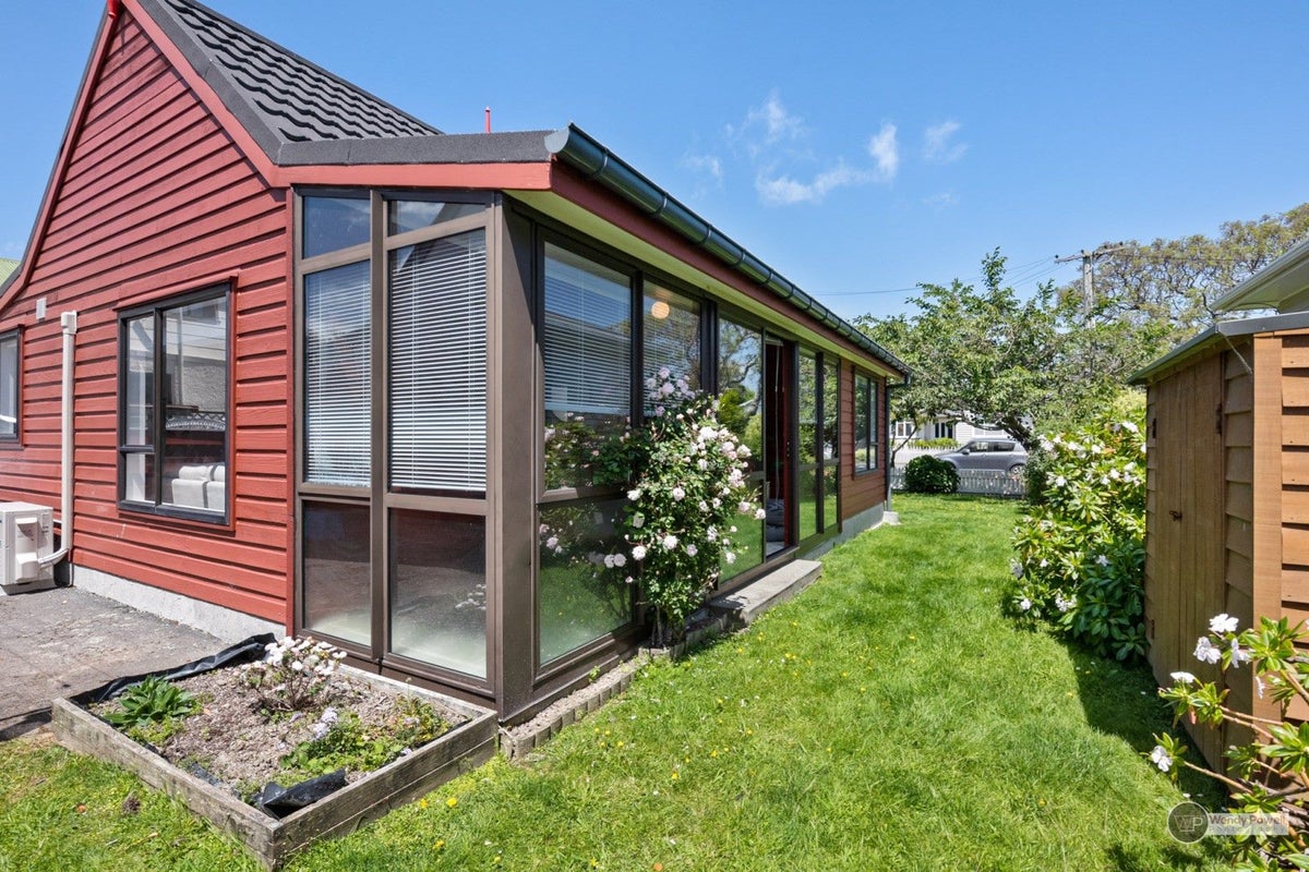 37 Copeland Street, Hutt Central, Lower Hutt - Carousel 17