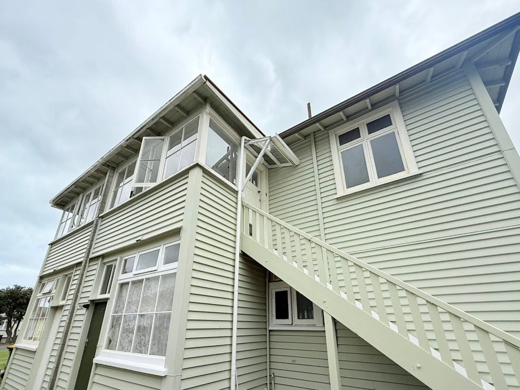 3/23 Hume Street, Alicetown, Lower Hutt - Carousel 1