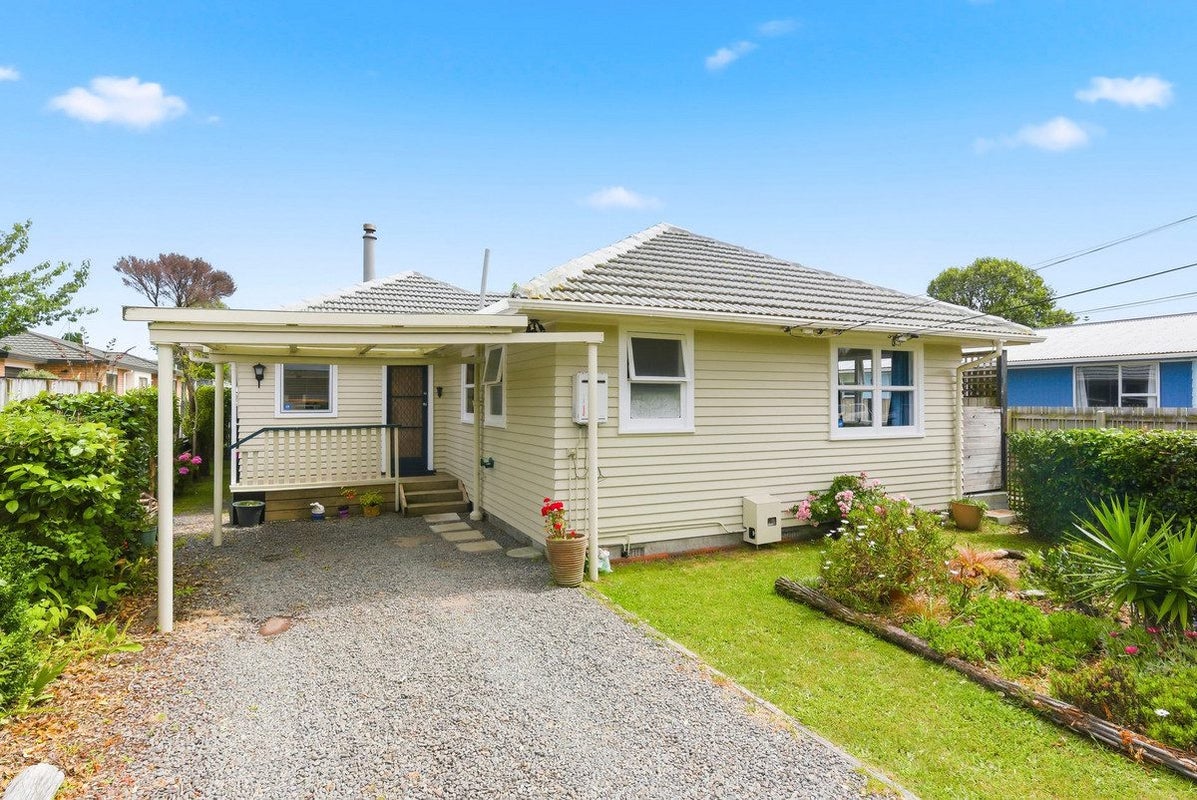 17A Walton Road, Paraparaumu Beach, Paraparaumu - Carousel 2