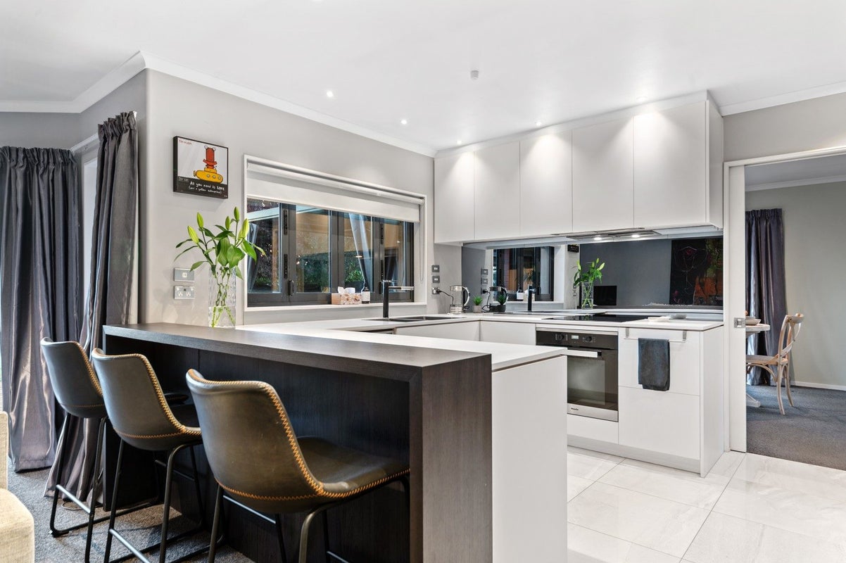 3 Hemingway Place, Spencerville, Christchurch - Carousel 2