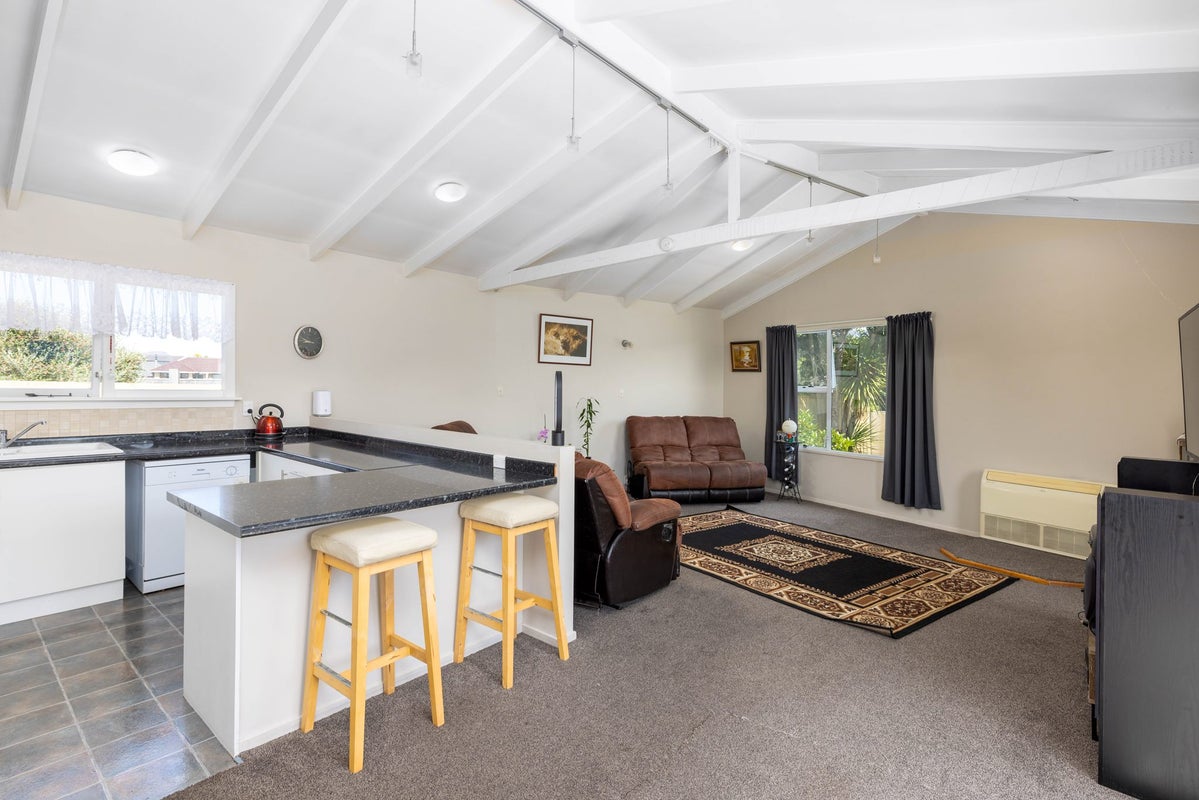 292 Bower Avenue, North New Brighton, Christchurch - Carousel 2