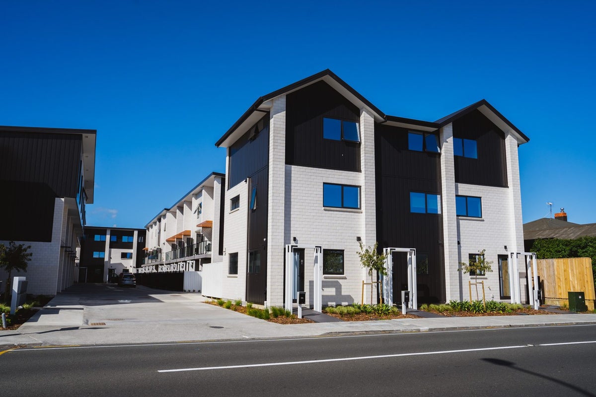 7/200 Carrington Road, Mount Albert, Auckland - Carousel 13
