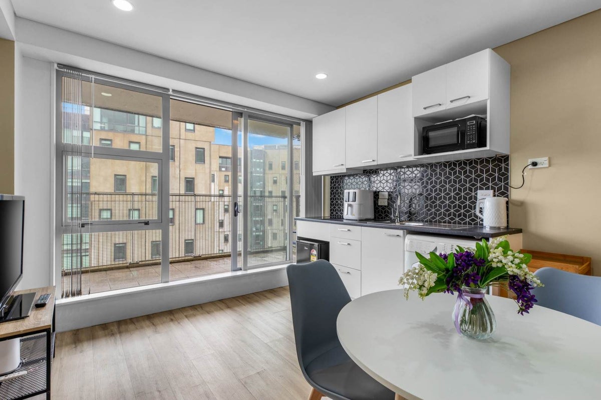 1205/37 Symonds Street, Auckland Central, Auckland - Carousel 2