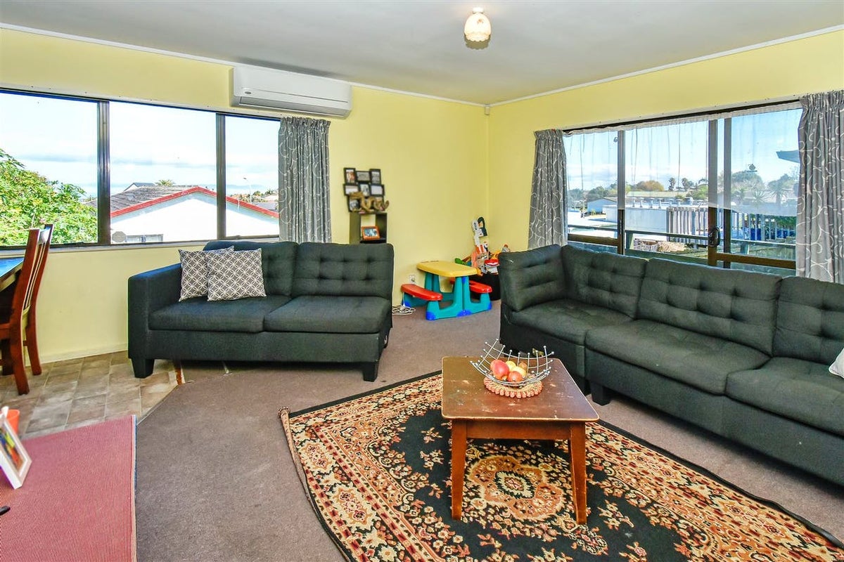 1/45 Templeton Place, Clendon Park, Auckland - Carousel 9