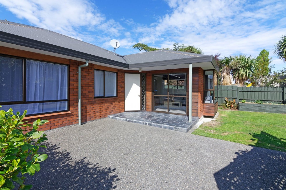 2/16 Jellicoe Avenue, Stoke, Nelson - Carousel 11