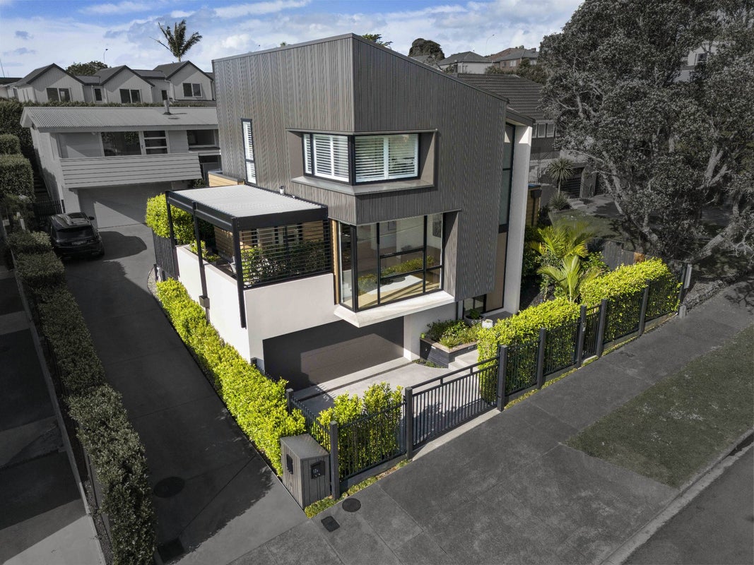 12A Ashwell Street, St Heliers, Auckland - Carousel 1