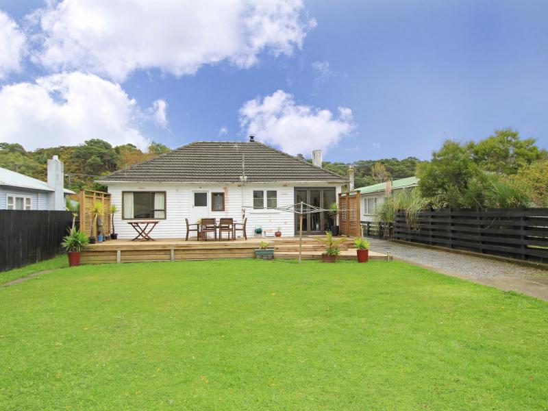 55 Dover Road, Wainuiomata, Lower Hutt - Carousel 1