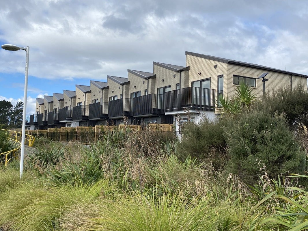7/28 Westgate Drive, Westgate, Auckland - Carousel 20