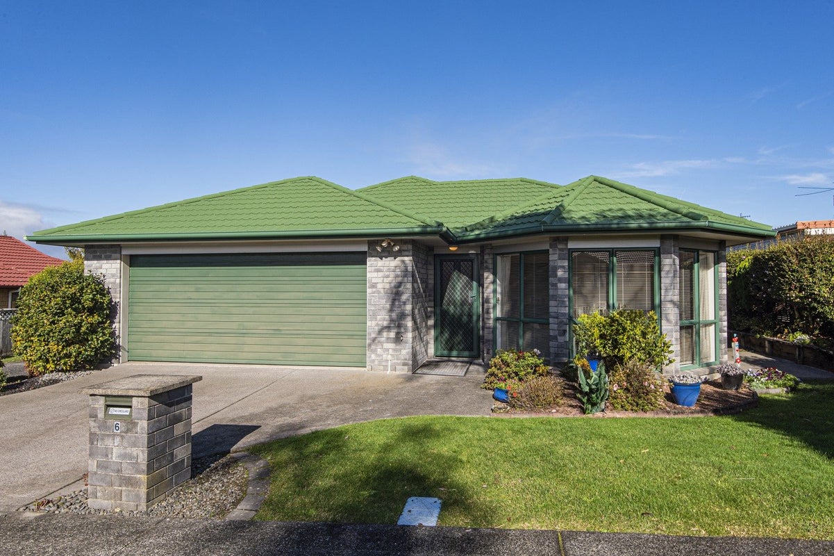 6 Markson Avenue, Onerahi, Whangarei - Carousel 1