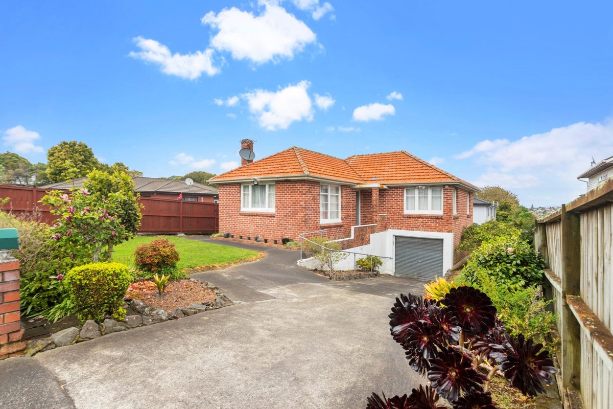 473 Richardson Road, Mount Roskill, Auckland - Carousel 1