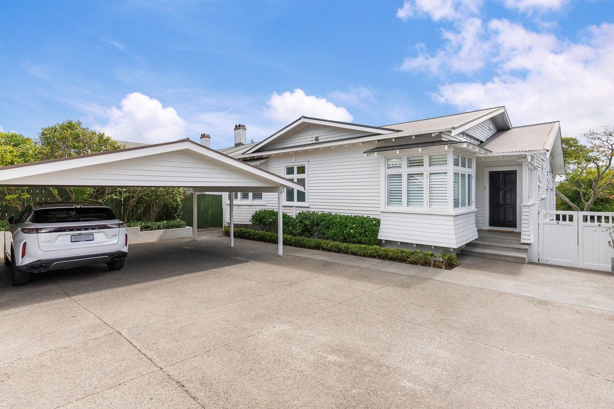109 West End Road, Westmere, Auckland - Carousel 2