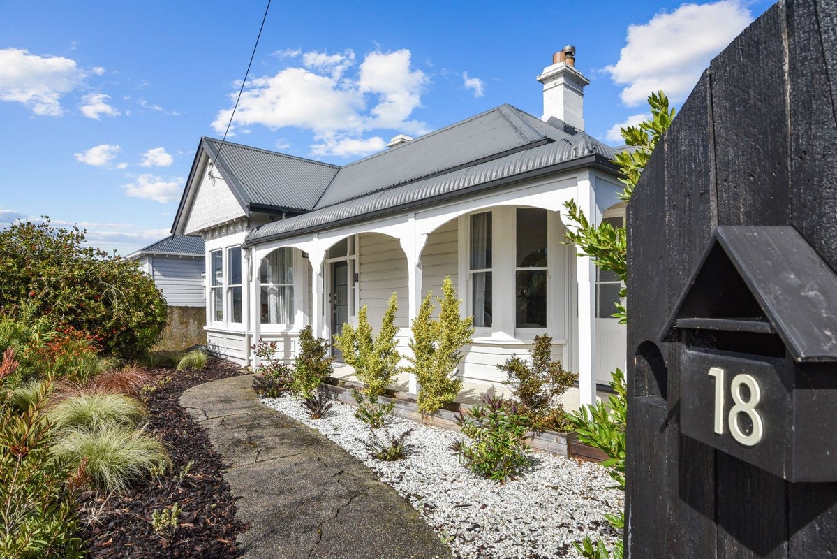 18 Freyberg Street, Saint Kilda, Dunedin - Carousel 2