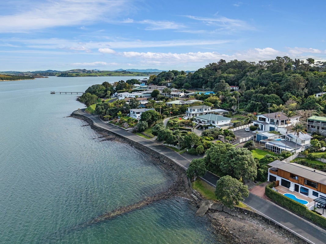 152 Beach Road, Onerahi, Whangarei - Carousel 8