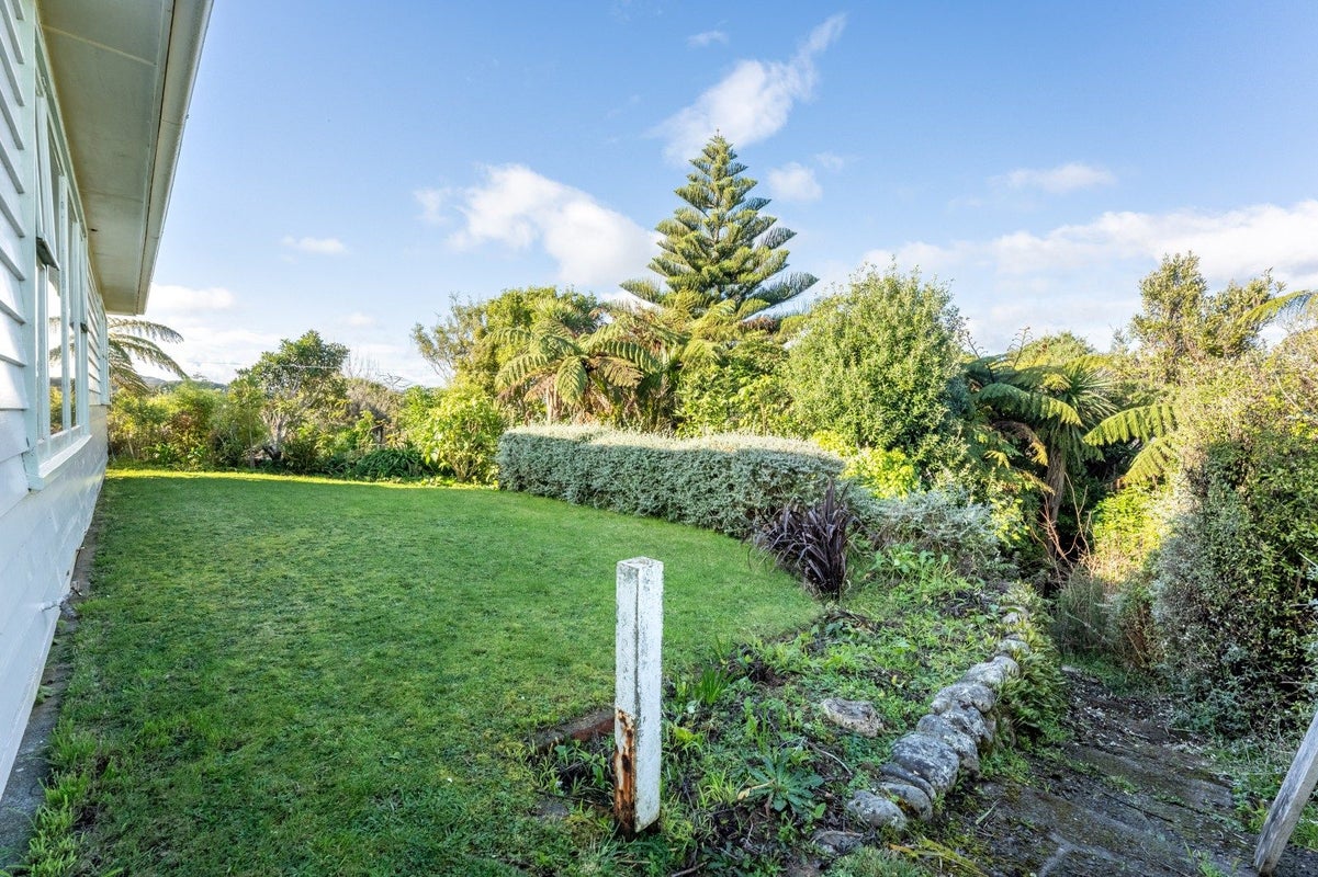 179 Park Road, Belmont, Lower Hutt - Carousel 14