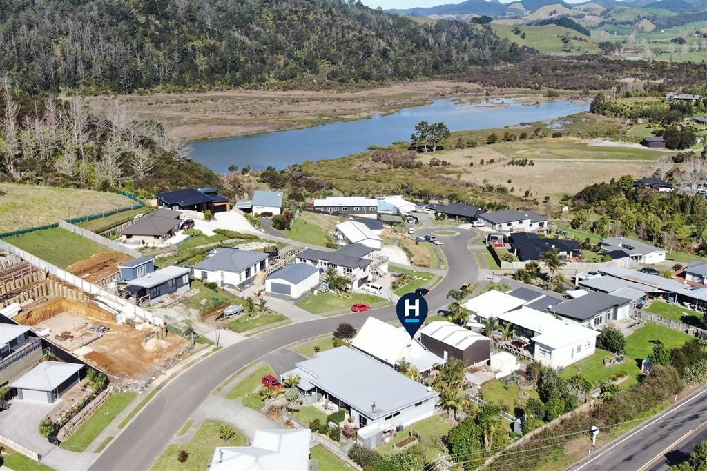 104 Rangituia Street, Whangamata - Carousel 1