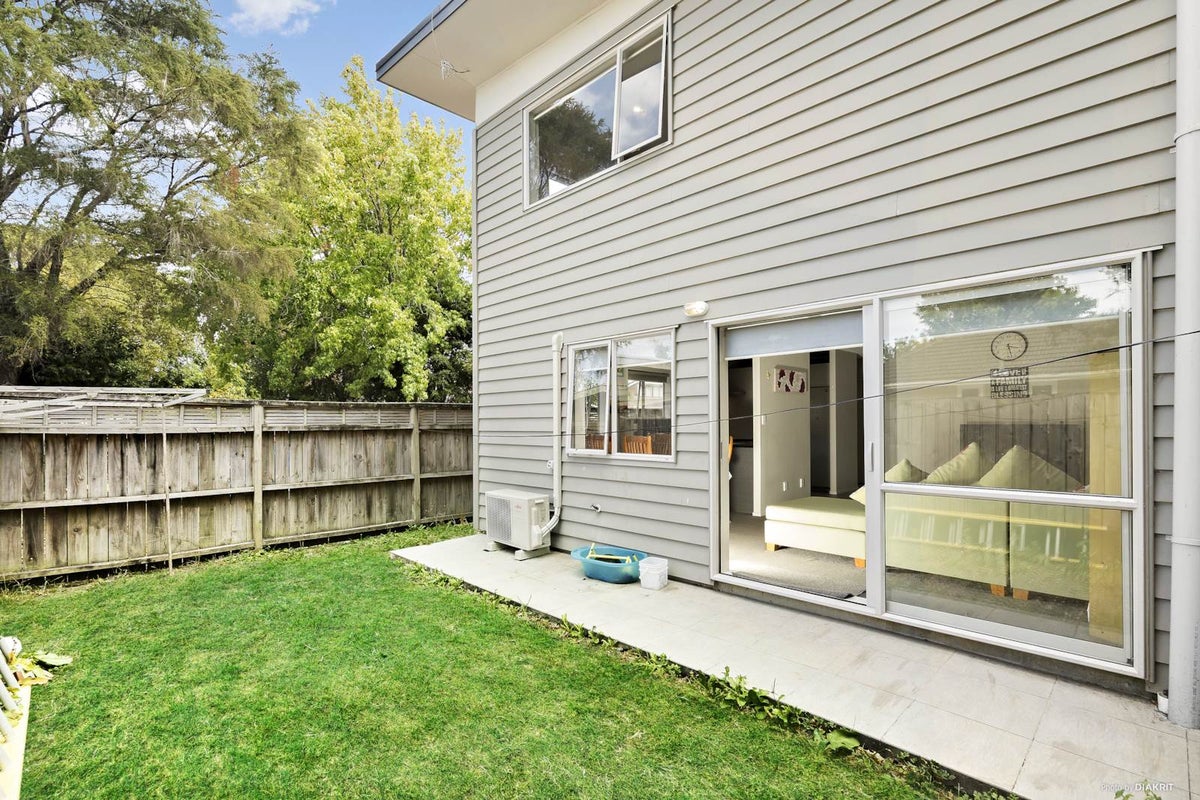 1/45A Swanson Road, Henderson, Auckland - Carousel 2