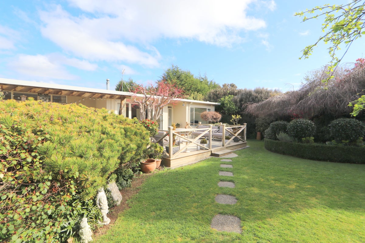 175 Moore Road, Lorneville, Invercargill - Carousel 2
