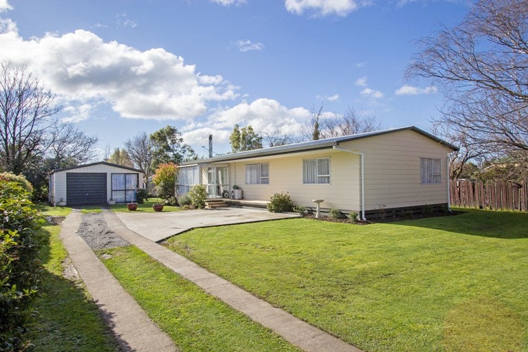 15 Cockburn Street, Kuripuni, Masterton - Carousel 1