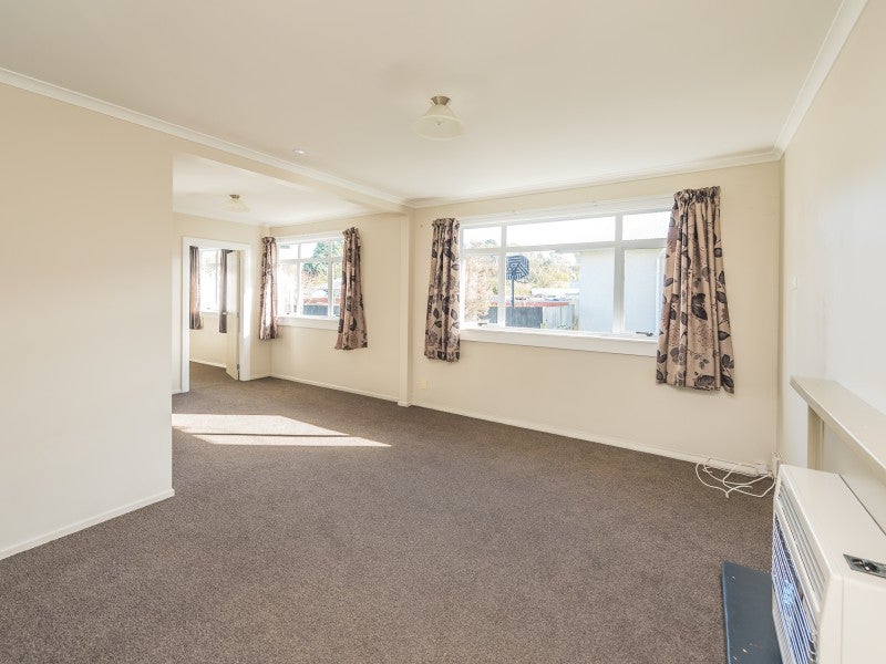 19 Field Street, Aramoho, Whanganui - Carousel 2