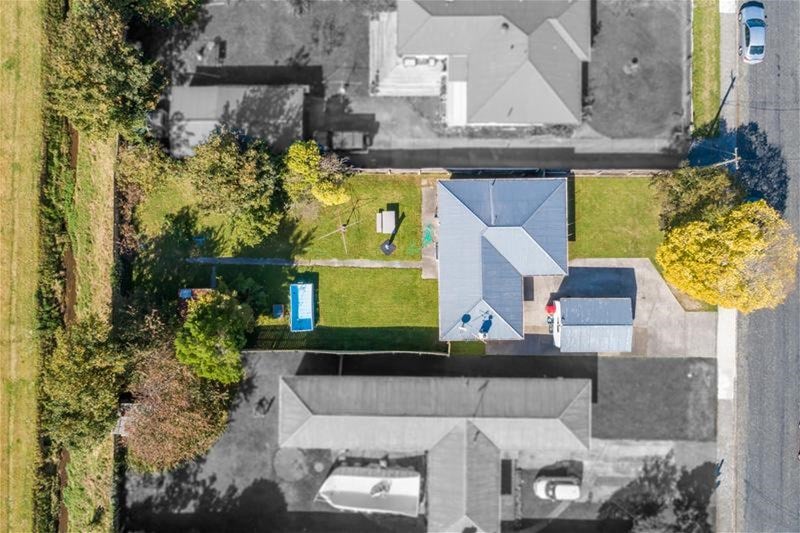 36 Totara Street, Wainuiomata, Lower Hutt - Carousel 1