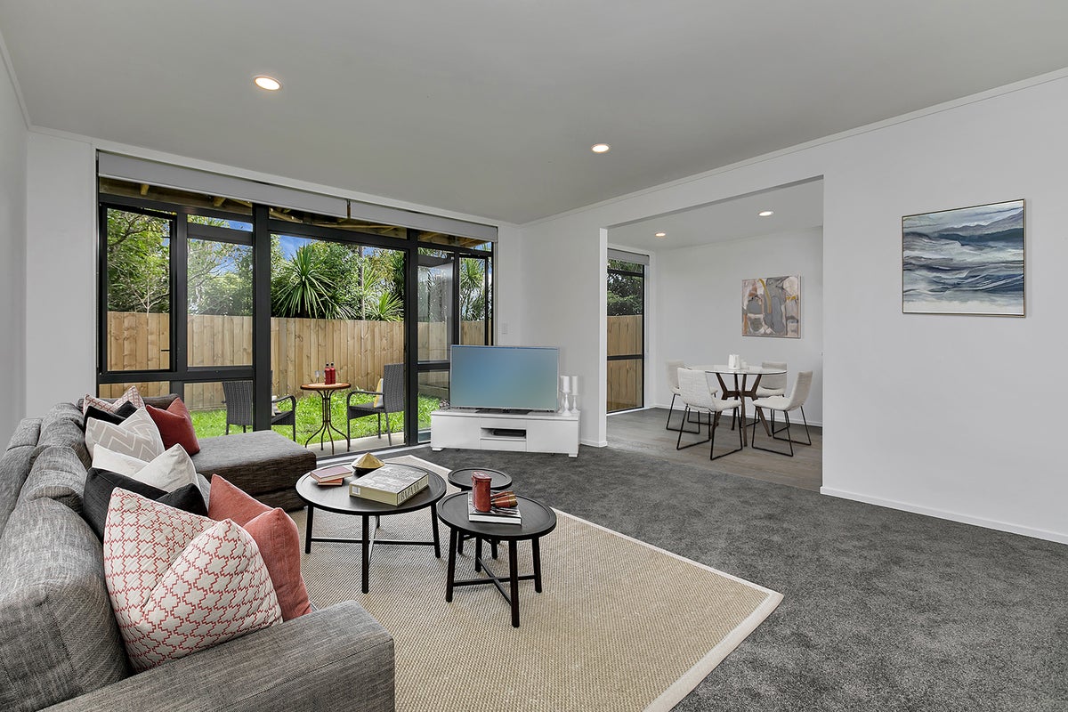 1/3 Erewhon Place, Birkdale, Auckland - Carousel 2