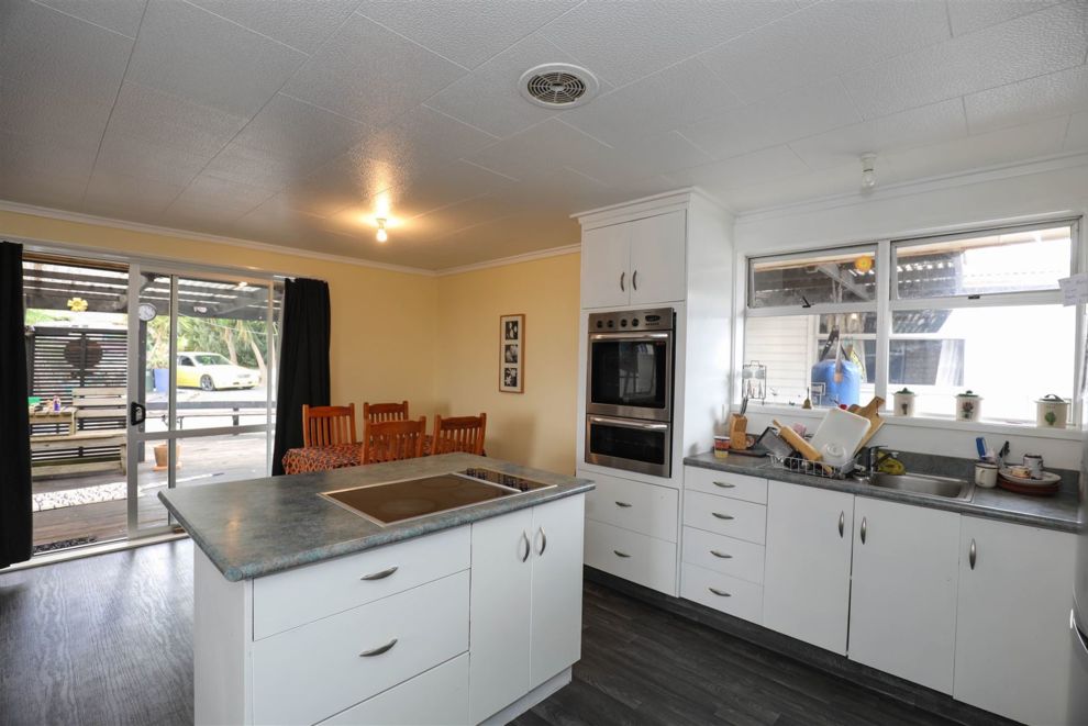 5 Burke Place, Huntly, Huntly - Carousel 1
