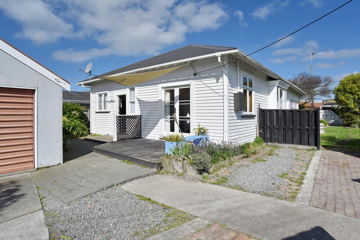 176 Seaview Road, New Brighton, Christchurch - Carousel 21