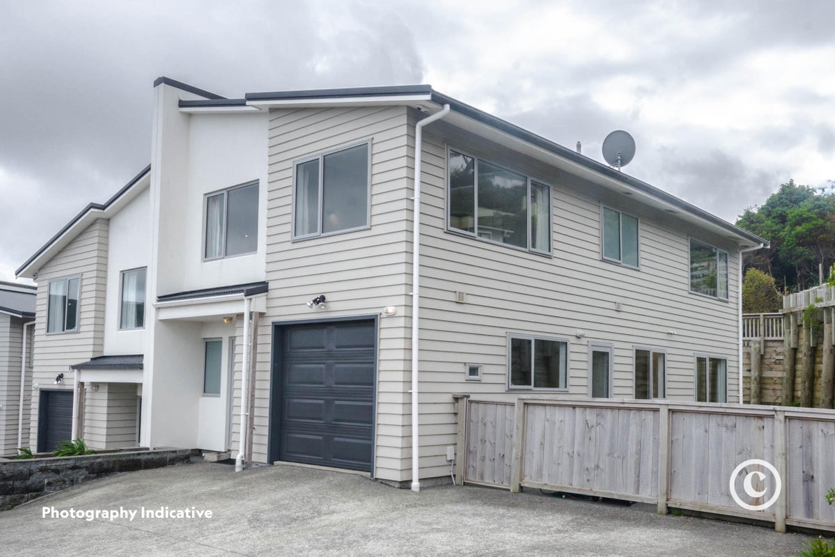 60D Sheridan Terrace, Johnsonville, Wellington - Carousel 1