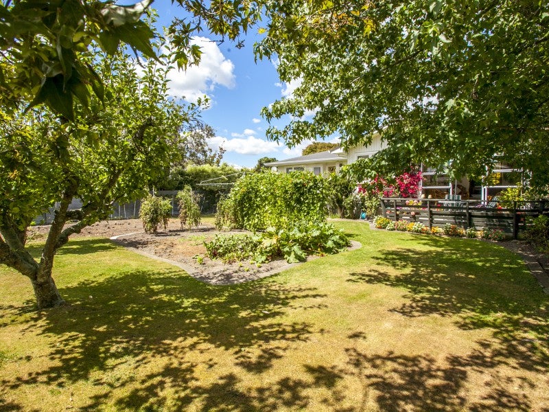 36 Epsom Road, Hokowhitu, Palmerston North - Carousel 2