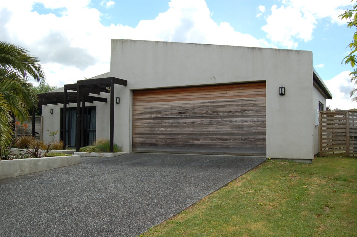 9 Grasmere Court, Huntington, Hamilton - Carousel 2
