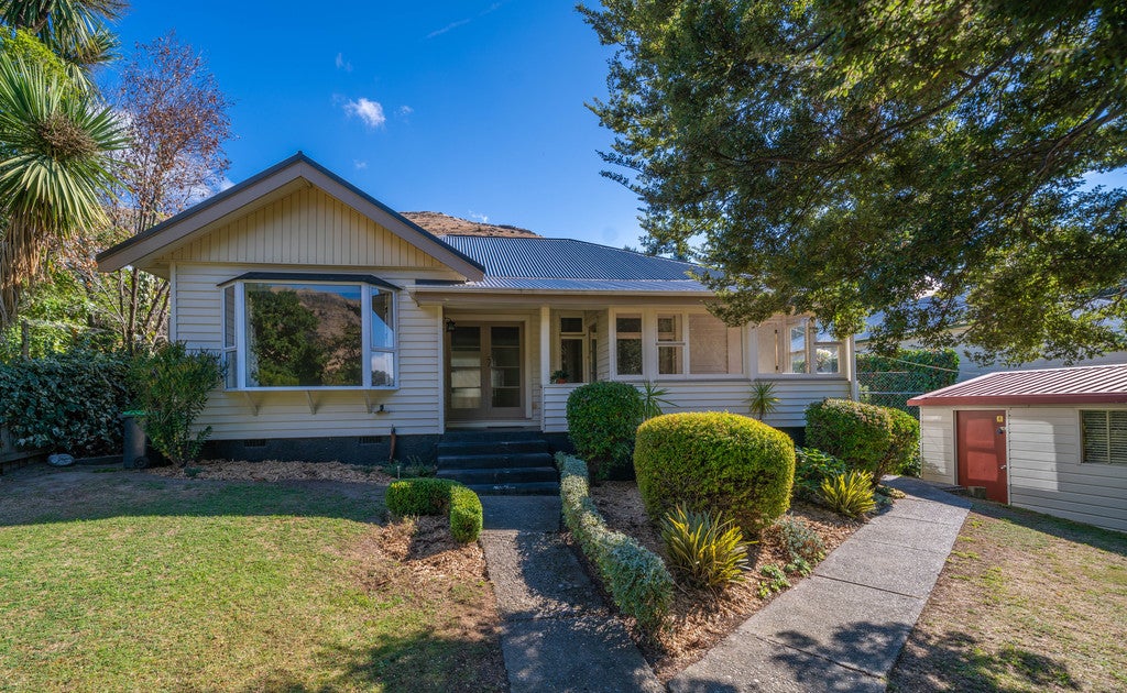 41 Port Hills Road, Heathcote Valley, Christchurch - Carousel 1