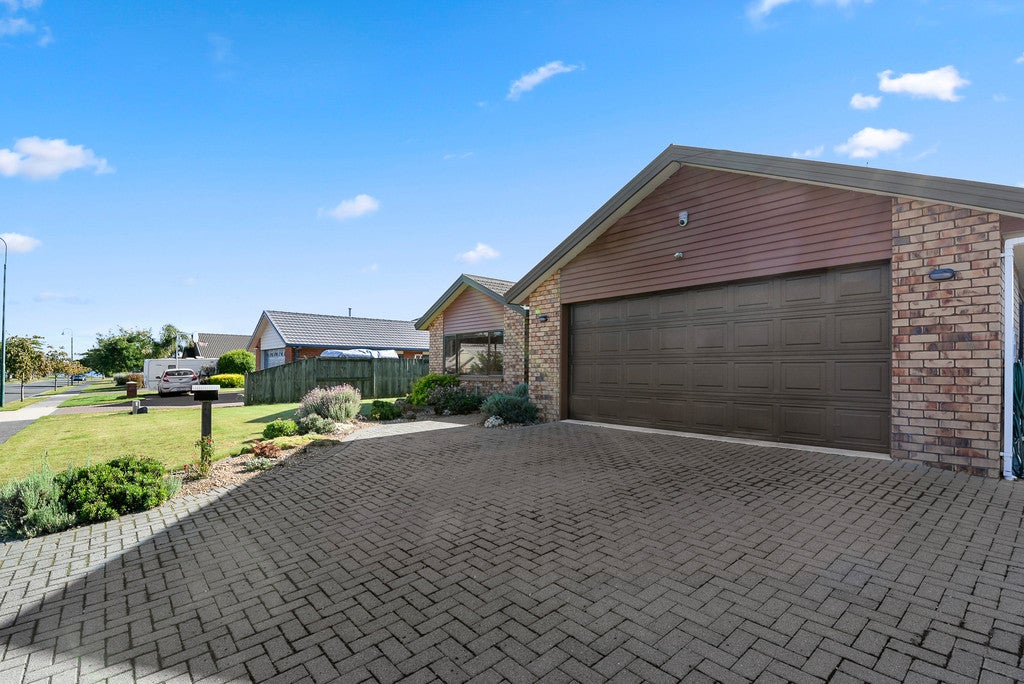 12 Frame Place, Owhata, Rotorua - Carousel 19