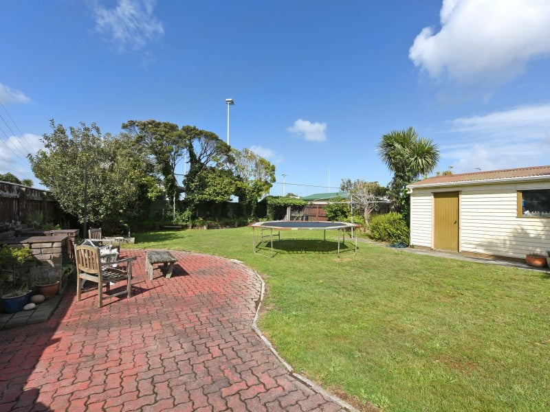28 Wilford Street, Woburn, Lower Hutt - Carousel 2