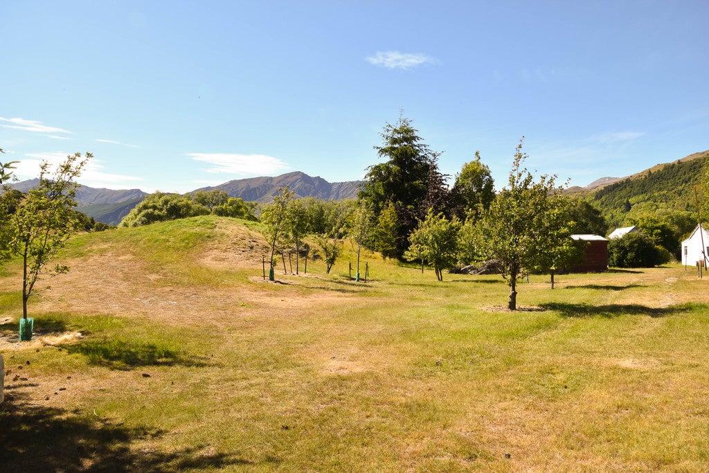 278 Centennial Avenue, Arrowtown, Queenstown - Carousel 1