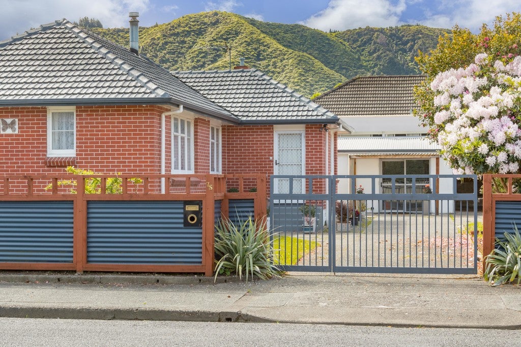 75 Clouston Park Road, Clouston Park, Upper Hutt - Carousel 18