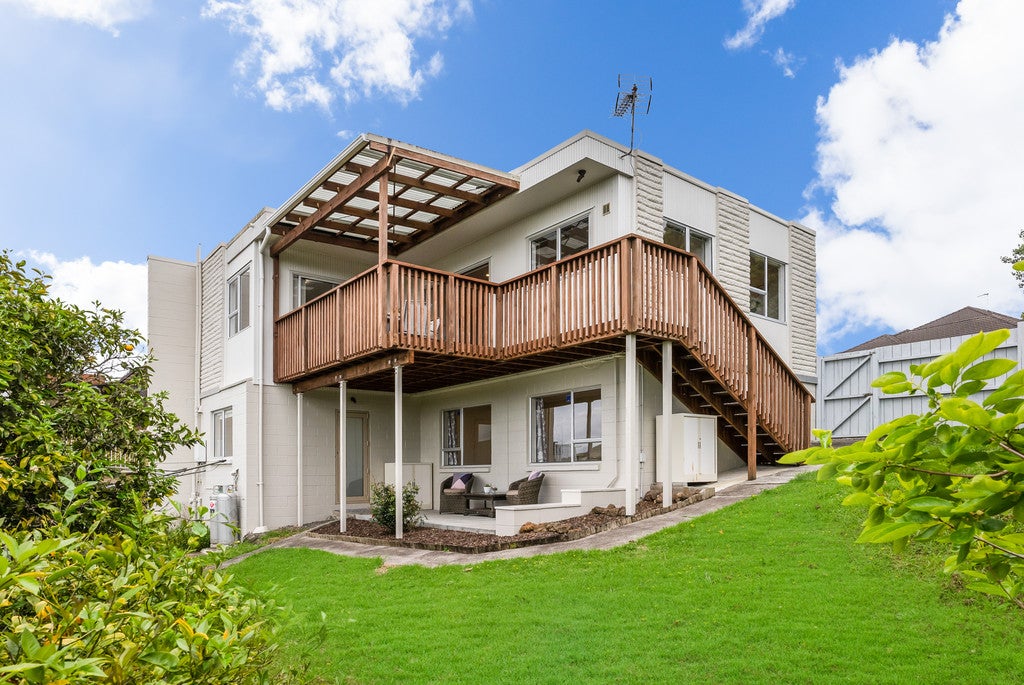 1/15 Swainston Road, St Johns, Auckland - Carousel 26