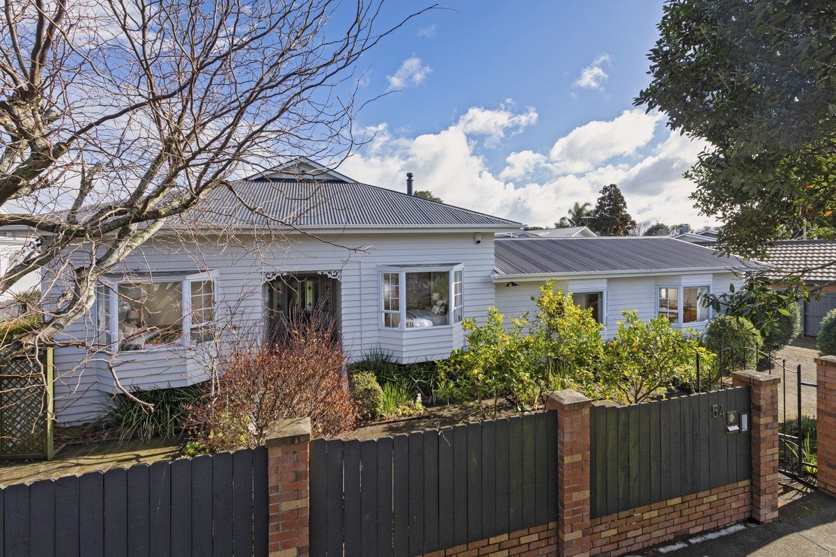 54 Forbes Street, Onehunga, Auckland - Carousel 1